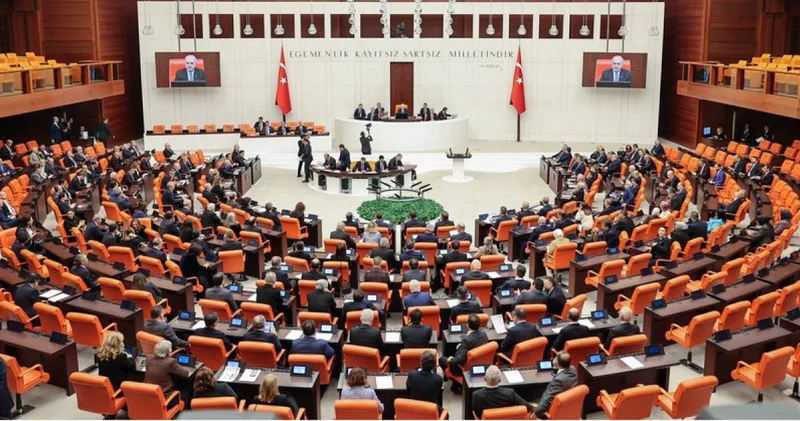 SON DAKİKA: 4 vekilin dokunulmazlık dosyaları TBMM de Son dakika haberleri