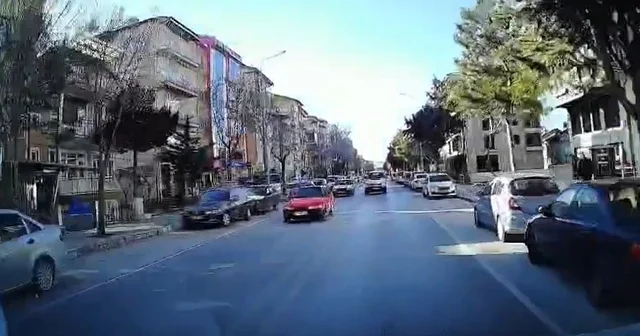 Isparta da tehlikeli sollama kamerada: Kazadan kıl payı kurtuldu Isparta Haberleri