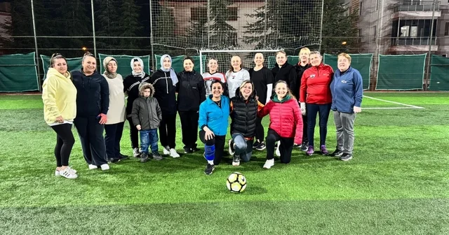 Kadınlar futbol maçıyla günlerini kutladı Edirne Haberleri