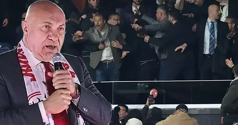 Maç sonu büyük gerilim! Samsunspor Başkanı Yüksel Yıldırım ve Fenerbahçeli taraftarlar arasında tartışma Fanatik Gazetesi Futbol Haberleri Spor