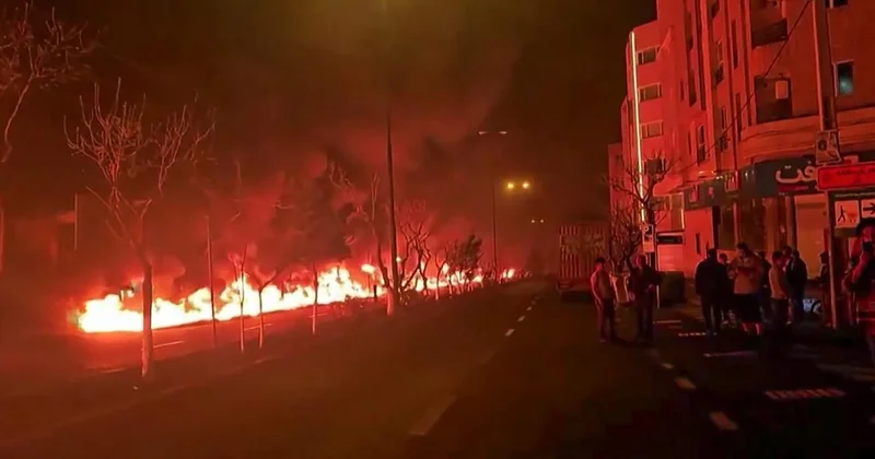 İran Meclis Başkanı: Düşman enerji alanlarına saldırmaya başladı ve bu altyapı savaşı manasına geliyor