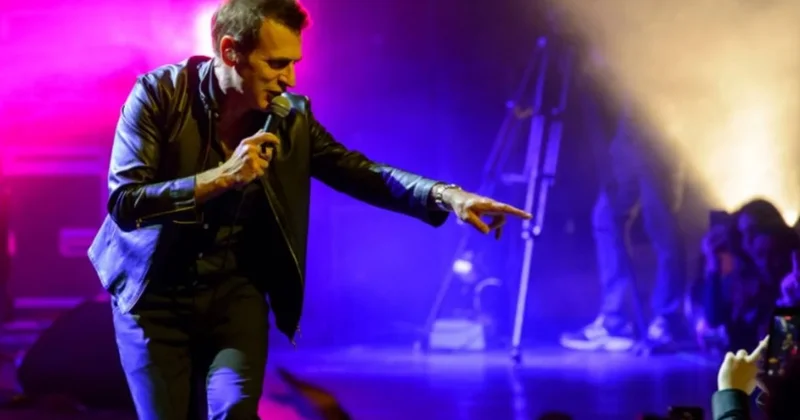 Teoman konserine giden izleyiciden olay söz: “5.000 liram sahnede can çekişiyor” Sözcü Gazetesi