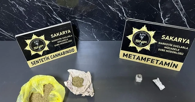 Sakarya da uyuşturucu operasyonunda yakalanan 2 zanlı tutuklandı Sakarya Haberleri