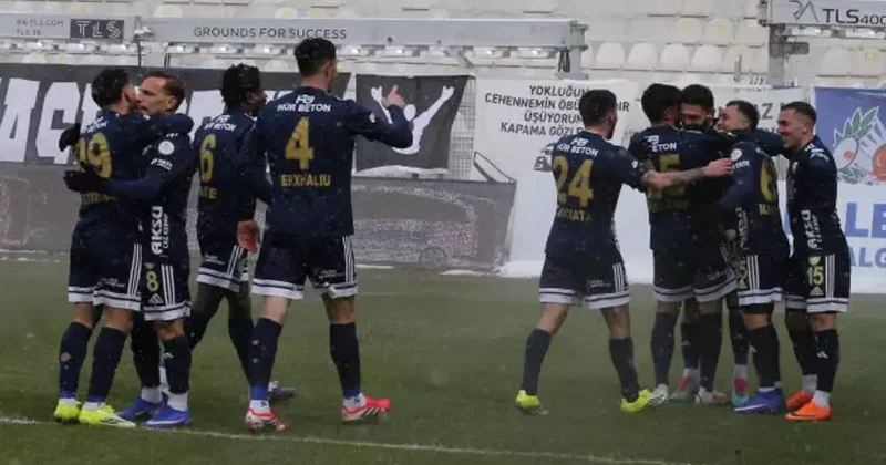 1. Lig de 2 takım puan farkını açtı! Rakiplerine gol yağdırıp şampiyonluk ateşini yaktılar