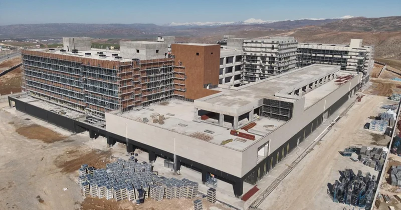 Siirt’te “akıllı hastane inşaatında sona gelindi