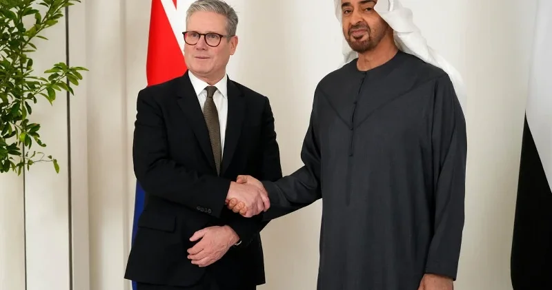 BAE Devlet Başkanı Bin Zayid İngiltere Başbakanı Starmer ı kabul etti: Bölgedeki gelişmeler ele alındı Dünya Haberleri