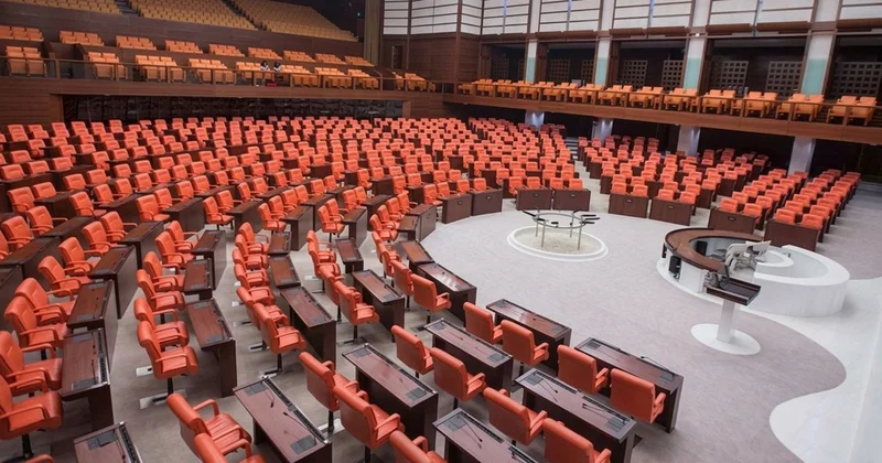 Meclis in kapanmasında AK Parti ve CHP birbirini suçladı! Anneler isyanda