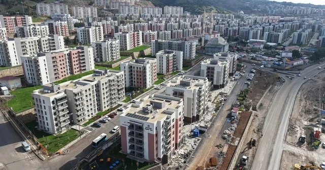 Kahramanmaraş ta depremzedeler Doğukent teki yuvalarına taşınıyor Kahramanmaraş Haberleri