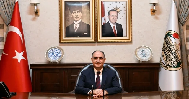 Vali Özkan dan Manisa Gazeteciler Cemiyetine kutlama Manisa Haberleri