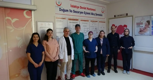 Depremlerde ayakta kalan hastane sağlık üssüne dönüştü Gaziantep Haberleri