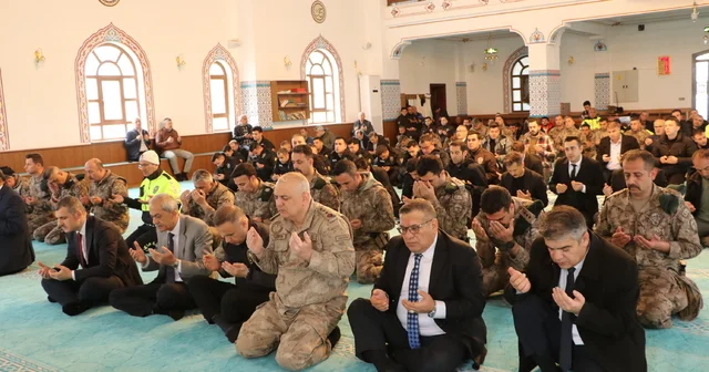 Kilis te Polis Haftası kapsamında şehitler için mevlit okutuldu Kilis Haberleri