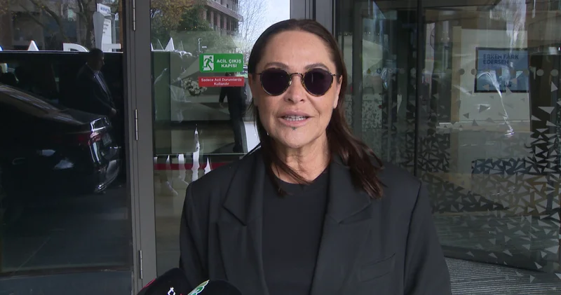 Hülya Avşar, İbrahim Tatlıses i ziyaret etti Magazin haberleri