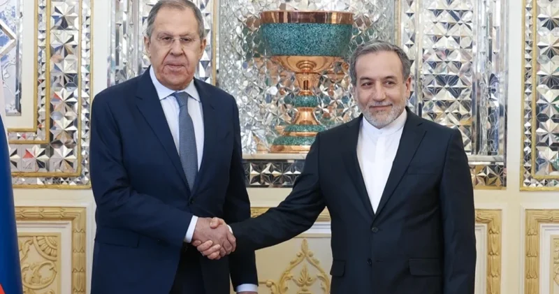 Rusya Dışişleri Bakanı Lavrov İranlı mevkidaşı Erakçi ile telefon görüşmesi gerçekleştirdi Dünya Haberleri