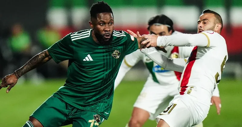 Esenler Erokspor ve Amedspor yenişemedi: Sonuç Erzurumspor a yaradı