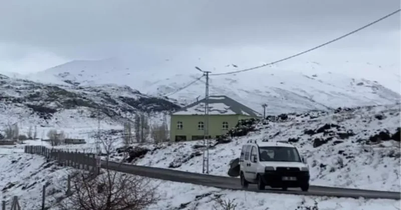 Ağrı’da Nisan ayında kar sürprizi