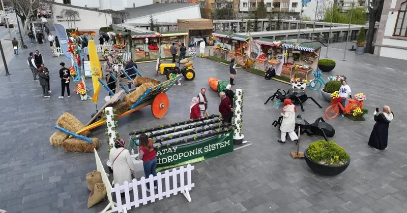 Konya Büyükşehir’in Tarım Haftasına özel hazırladığı stantlar ilgi görüyor