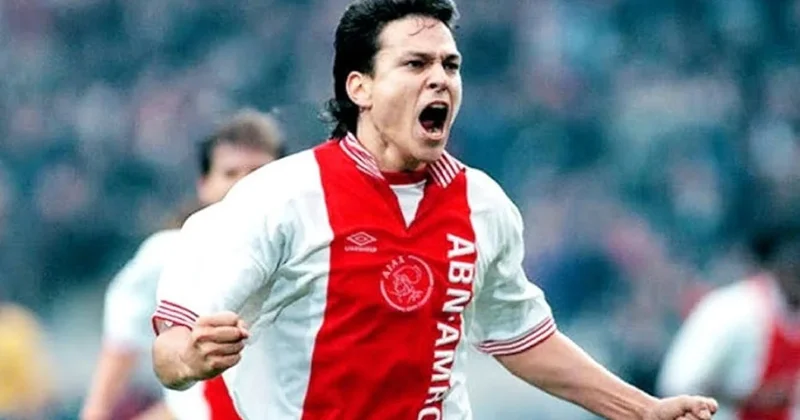 Efsane futbolcu 55 yaşında yeniden sahada: Oğluyla birlikte oynayacak Sözcü Gazetesi