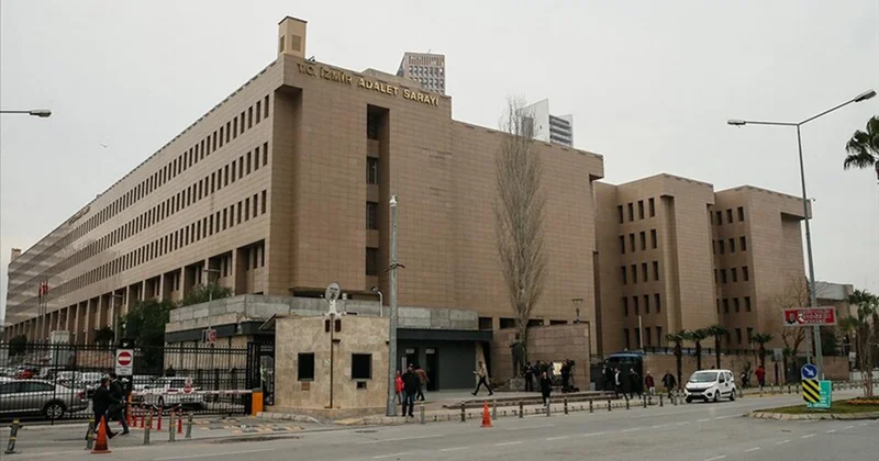 Bornova Belediye Başkanı ile 3 belediye çalışanı gözaltında