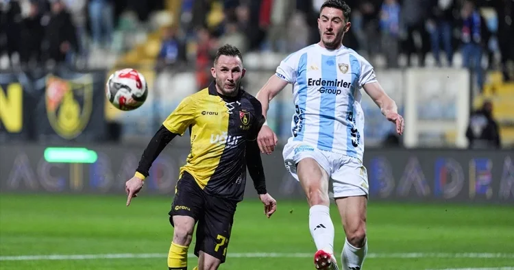 Erzurumspor FK, İstanbul da 3 puanı kaptı!