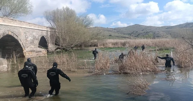 Kırşehir de kayıp Ramazan için 4 bin 700 dekar alan tarandı Kırşehir Haberleri