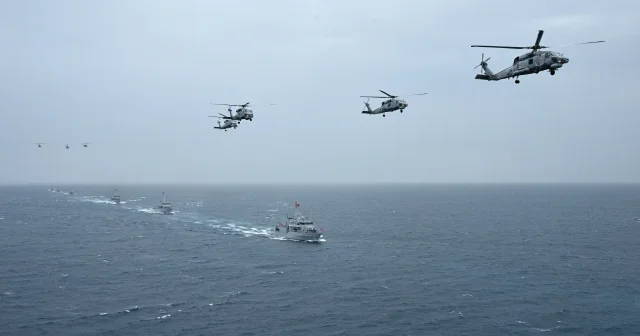 Türk ordusundan Mavi Vatan’da gövde gösterisi: Dev tatbikat nefes kesti VİDEO İZLE