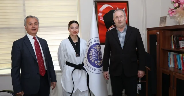 Üniversite öğrencisinin taekwondo başarısı Erzurum Haberleri