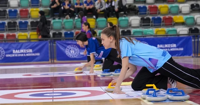 Floor Curling Türkiye Birinciliği Balıkesir de yapıldı Balıkesir Haberleri