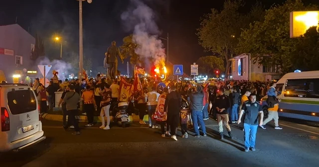Tekirdağ da Galatasaray şampiyonluğu coşkuyla kutlandı Tekirdağ Haberleri
