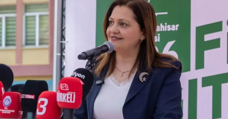 Burcu Köksal AK Parti ye mi geçiyor? AK Parti den ilk açıklama!
