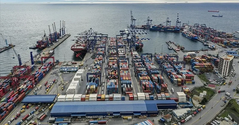 Limanlarda nisan rekoru: Yük ve konteyner taşımacılığı tarihi zirveye çıktı Sözcü Gazetesi