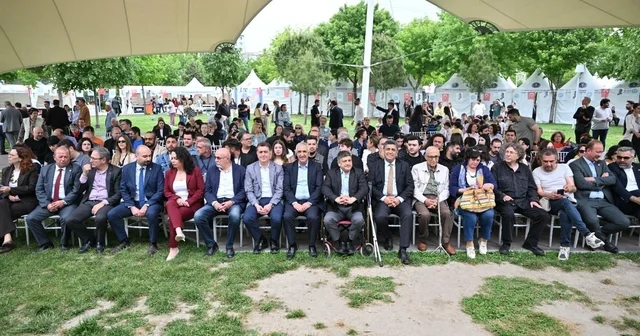 Manisa da 9. Kitap Fuarı kitapseverlerle buluştu Manisa Haberleri