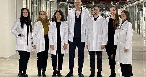 Bilim insanları sirozda ‘ağız bağırsak’ bağlantısını ortaya çıkardı