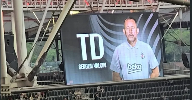 Beşiktaş taraftarından yönetime ve Sergen Yalçın’a tepki Sözcü Gazetesi