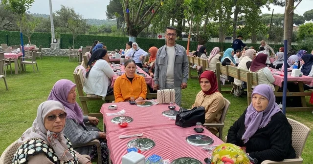 Muhtar Yavuz dan Anneler Günü nde anlamlı buluşma Aydın Haberleri