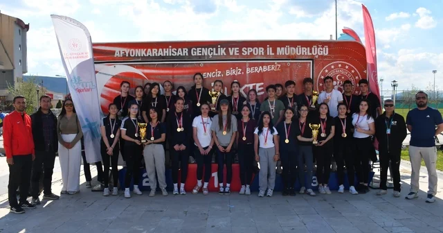 Okul Sporları Bisiklet Yarışları kazananları belli oldu Afyonkarahisar Haberleri