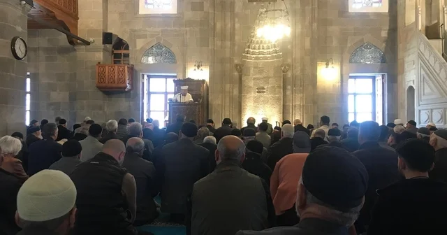 Özsoy dualarla anıldı Erzurum Haberleri