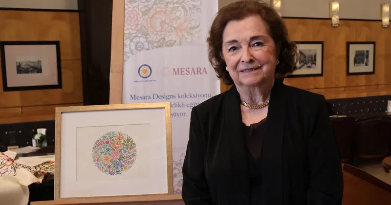 Gülbün Mesara nın gül motifleri Anneler Günü nde eğitime destek oluyor
