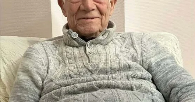 Kapısı kilitli evde çıkan yangında hayatını kaybetti İzmir Haberleri