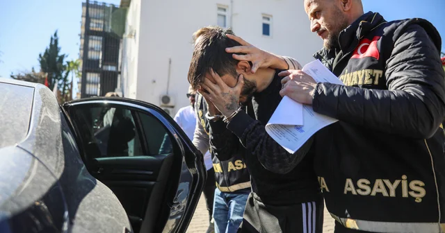 7 aylık hamileyken dizlerinden vuran eşinden şikayetçi olmadı Antalya Haberleri