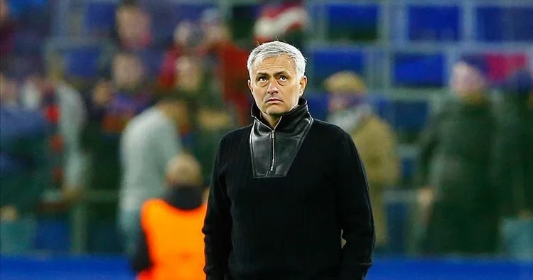 187 milyon euro tazminatla yollandı, 15 milyon tazminatla dönüyor: Mourinho