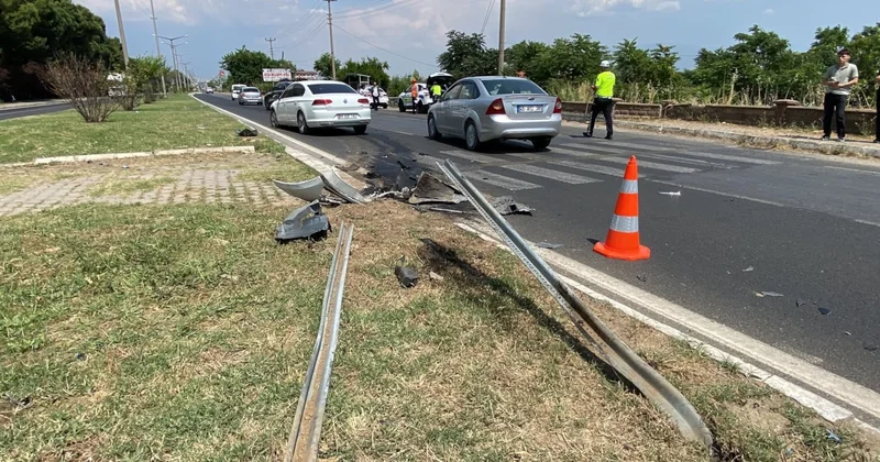 Feci kaza; otomobille çarpışan motosikletin sürücüsü öldü Sözcü Gazetesi