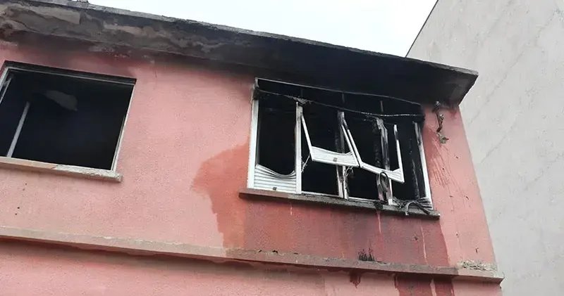 Antalya da ev yangını