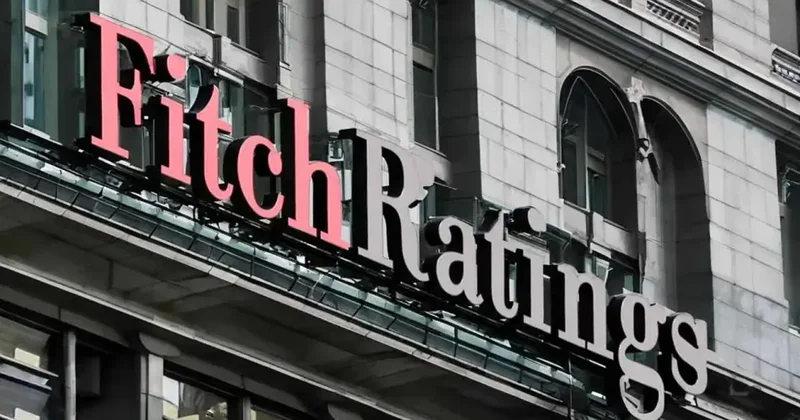 Büyüme zayıflayacak, enflasyon ve faizler yükselebilir! Fitch ten küresel ekonomi için karamsar senaryo