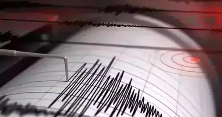 Akdeniz de 4 büyüklüğünde deprem