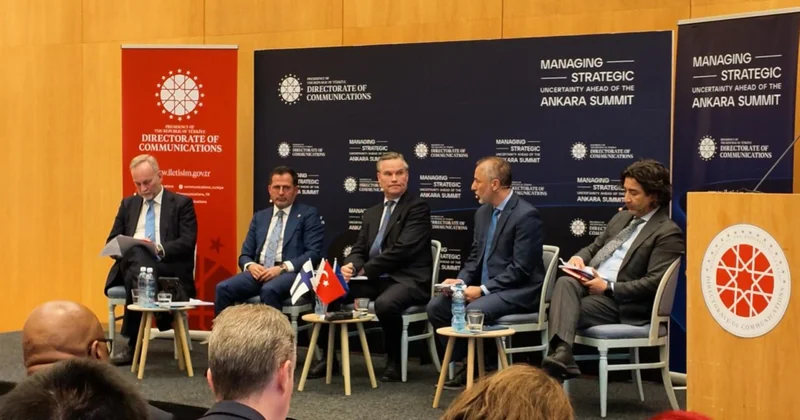 Finlandiya da NATO paneli düzenlendi