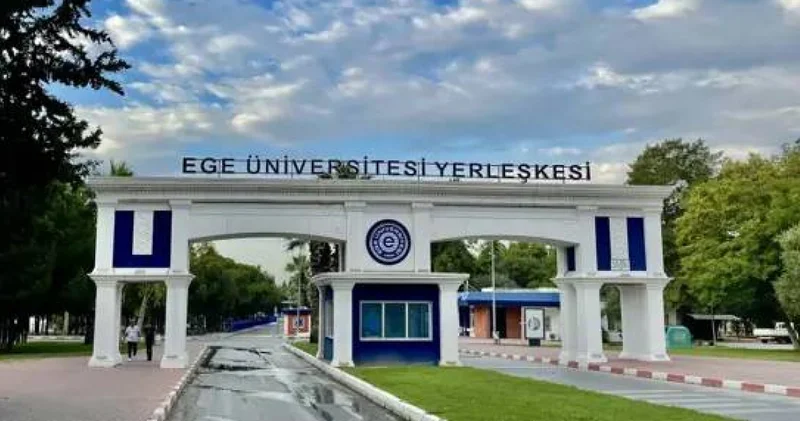 Son dakika: İzmir haberleri: Ege Üniversitesi nde ihalelerde usulsüzlük operasyonu: 45 şüpheli hakkında gözaltı kararı Son dakika haberleri