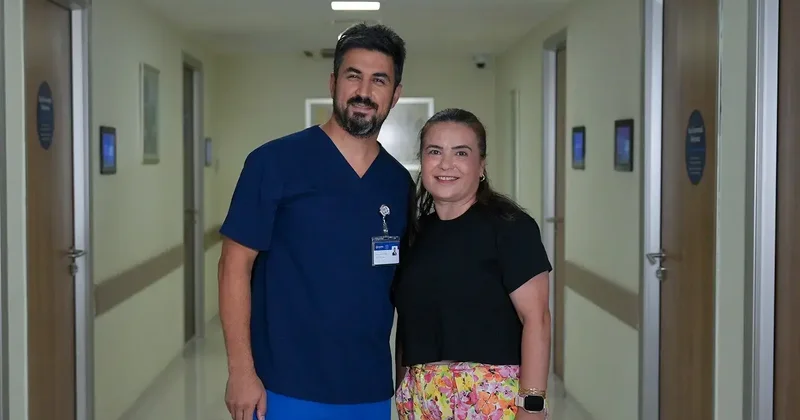 Felç riski taşıyan hasta omurilik tümöründen mikrocerrahi ile kurtuldu