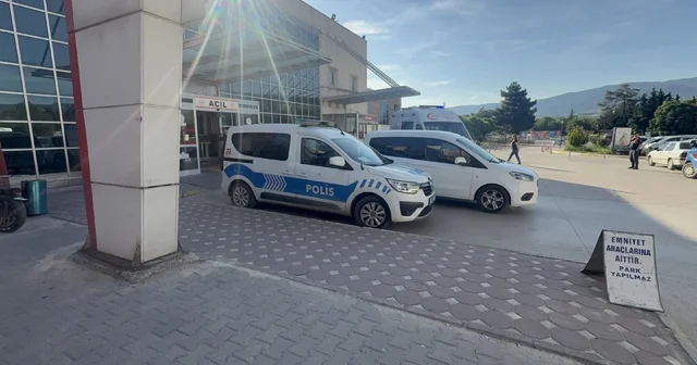 Amca oğulları arasındaki alacak verecek tartışması kanlı bitti: 1 ölü, 3 yaralı Tokat Haberleri