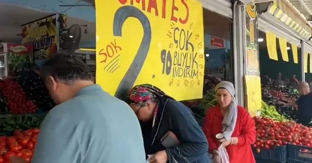 Hatay da bir manav fiyatları 10 sene önceki rakamlara çekti VİDEO İZLE