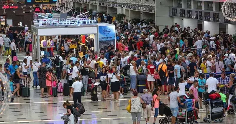 Mayısta Antalya Havalimanı nda 3,7 milyon yolcuya hizmet verildi